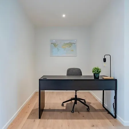 Spacious Family House *